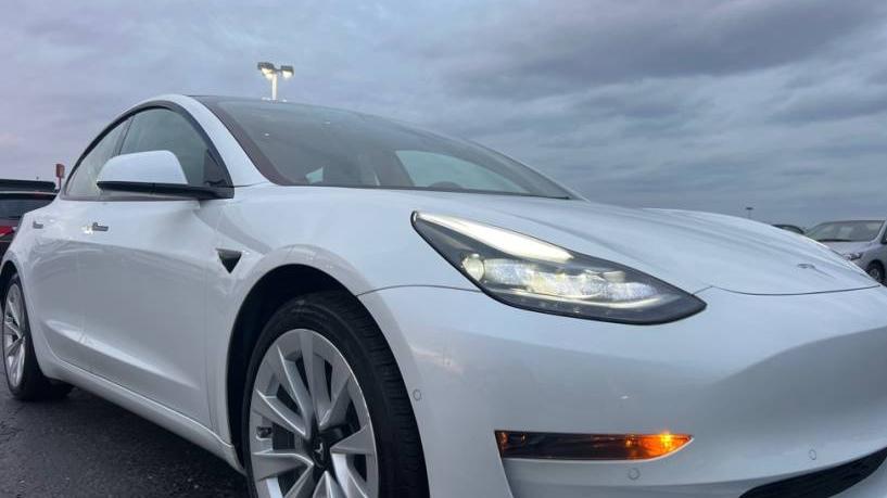 TESLA MODEL 3 2021 5YJ3E1EA5MF100978 image